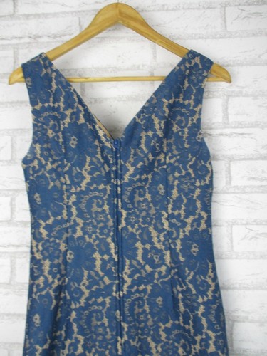 Keepsake the Label 12/14, L womans Sexy dress, Blue floral lace print, V-neck - Picture 5 of 11