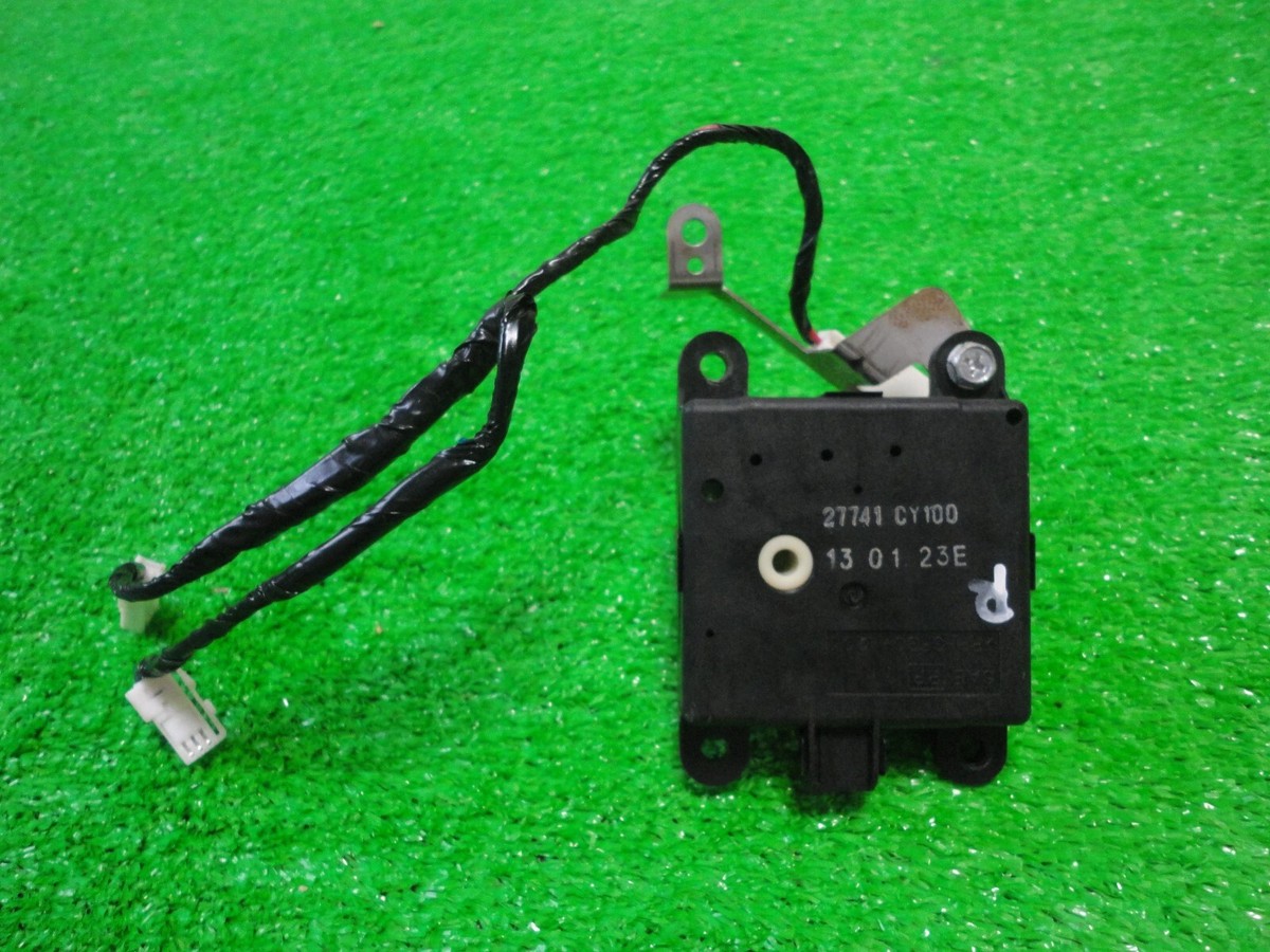 NISSAN SERENA HC26 Genuine A/C Heater Flap Servo Motor 27741-CY100