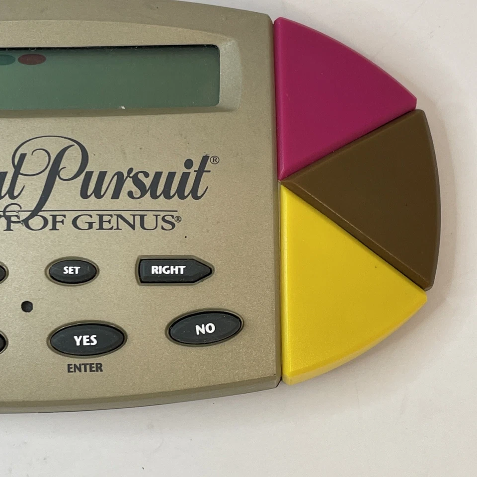 Trivial Pursuit The Best of Genus Electronic Handheld Portable Game 1997 Works - Image 4 of 4