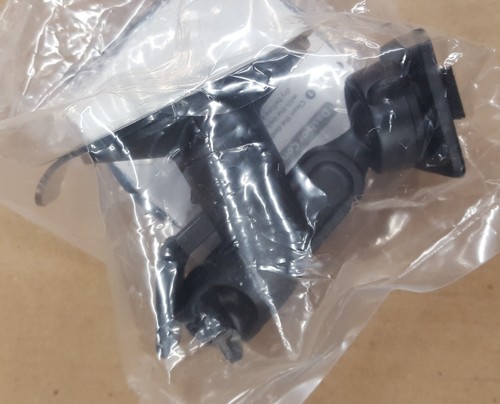 Droid X Navigation/Music Vehicle Mount (AUX audio cable included) Brand New - Picture 6 of 7