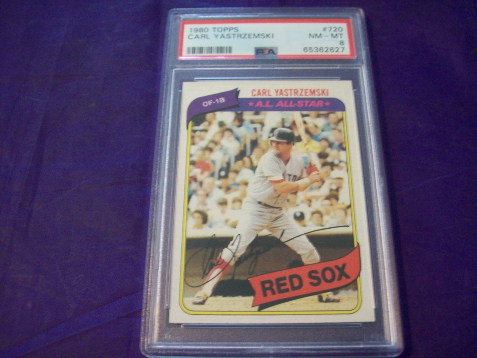 1980 TOPPS #720 CARL YASTRZEMSKI PSA 8