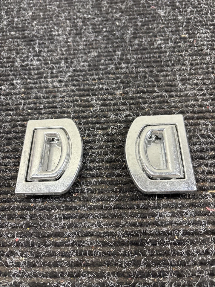 11-20 BENTLEY MULSANNE MALETERO TRASERO EQUIPAJE CARGA SUJECIÓN GANCHO CORBATA CONJUNTO DE 2 OEM Foto 2 de 4