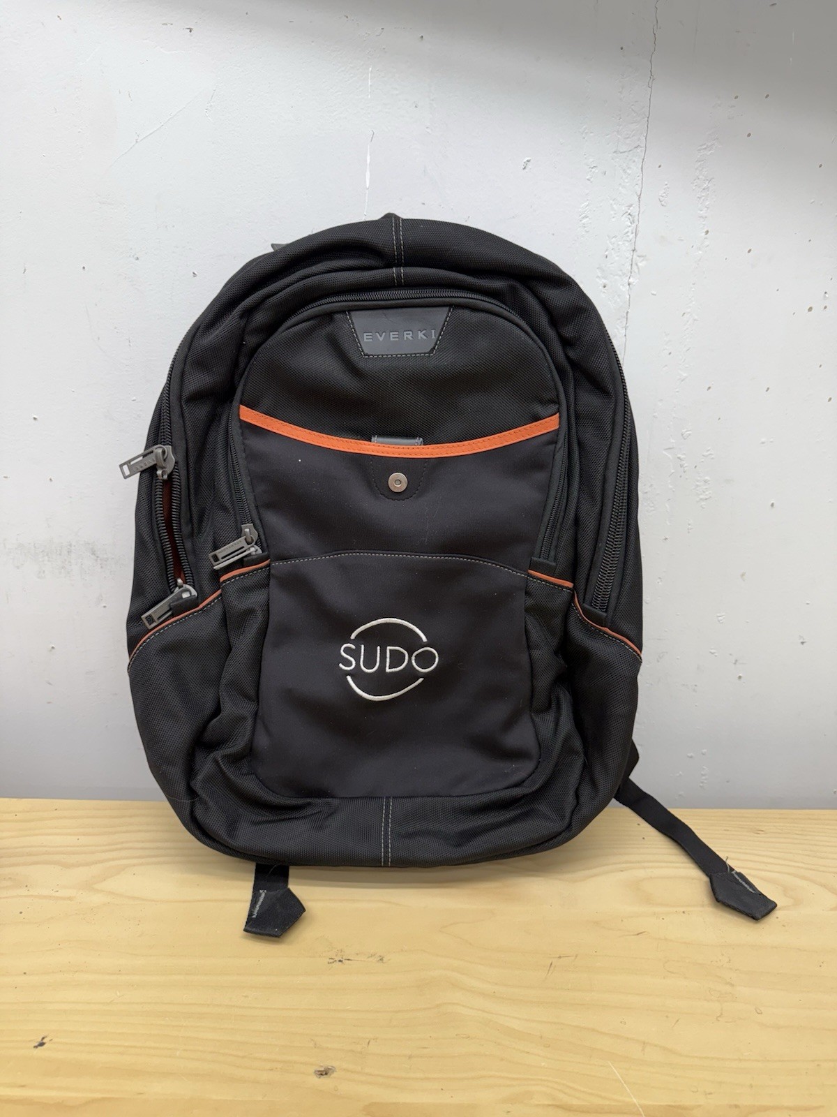 Everki 17.3" Glide Laptop Backpack Compact / Light Model EKP