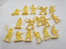 VTG 1970s Lot of 16 Timmee Yellow Plastic 70mm Cowboys  Indians Western Toys