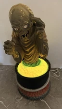 Tales From The Crypt Light Up Crypt Keeper in Cauldron Halloween Prop 1996
