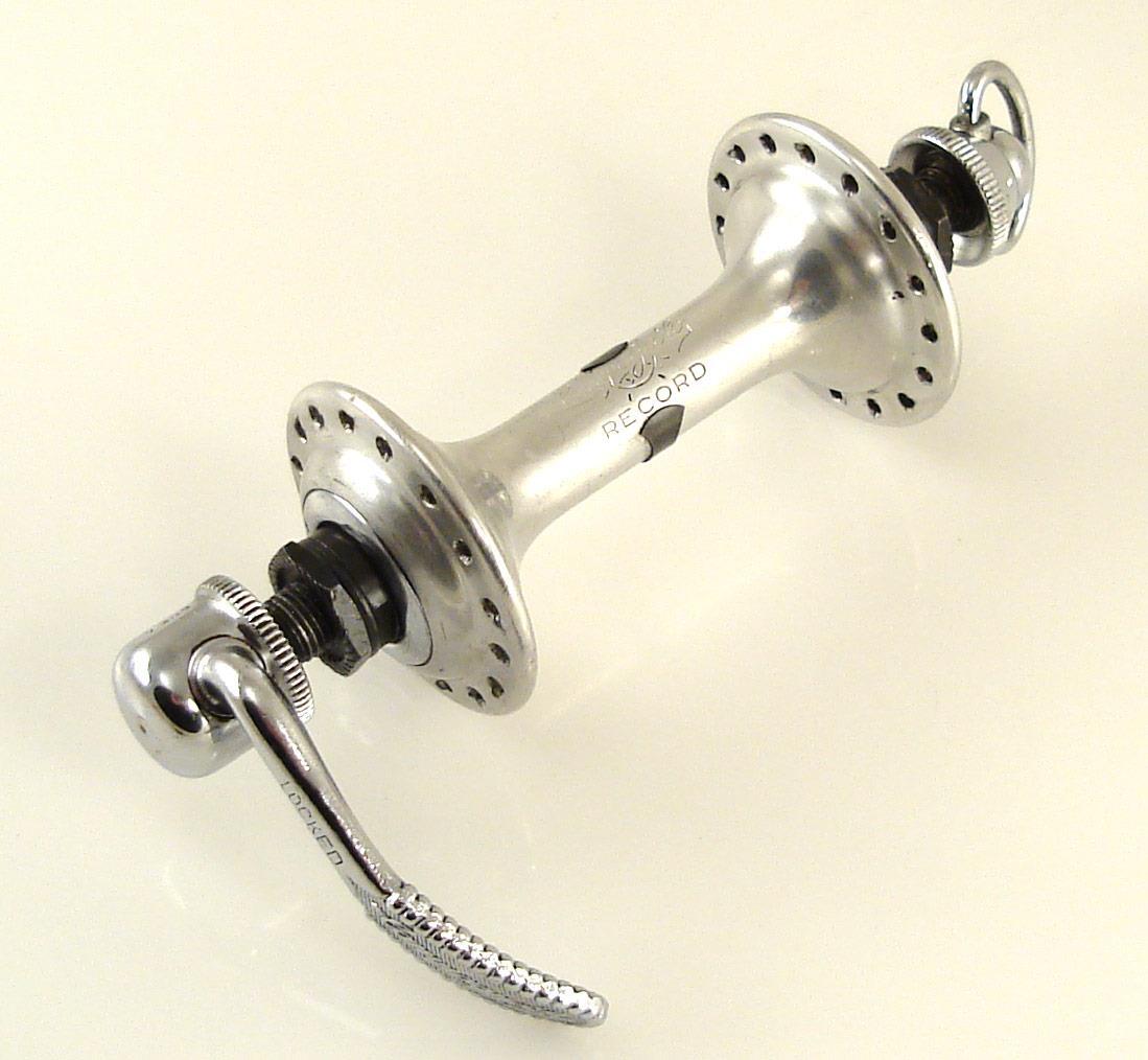 【超美品】CAMPAGNOLO RECORD 32H フロントハブ Campagnolo Record 32H Hub High-end Silver Final Model