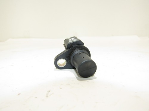 MITSUBISHI PAJERO V80 V90 3.2 B. CAMSHAFT POSITION SENSOR Nockenwellen Sensor