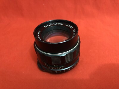 Pentax Asahi Super Takumar f/1.8 55mm camera lens