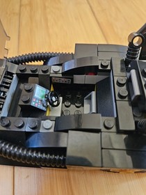 LEGO Batman 7781 Two-Face's Escape with Minifigures 99% Complete