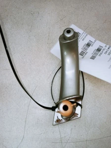 03-09 KIA SORENTO PASAJERO PUERTA DERECHA PANEL TIRADOR OEM USADO Foto 4 de 4