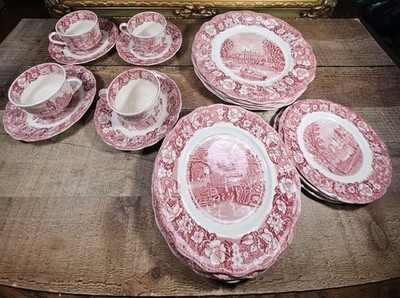 VTG  Palissy Pottery Thames River Scene 4 Person Set Of Dishes, 20 Piece Set