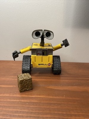 Thinkway Toys Disney Pixar WALL-E CUBE  N STACK WALL-E Figure 