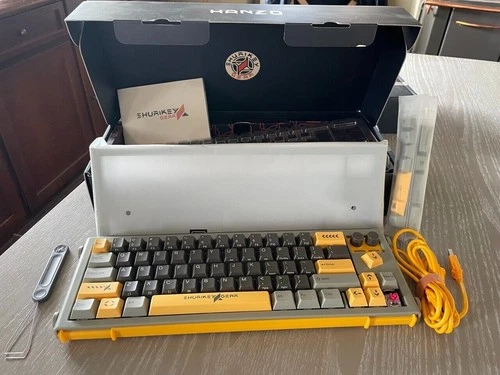 Mechanical keyboard Shurikey Gear 001 - Vintage Computer Switch Varmilo Rose