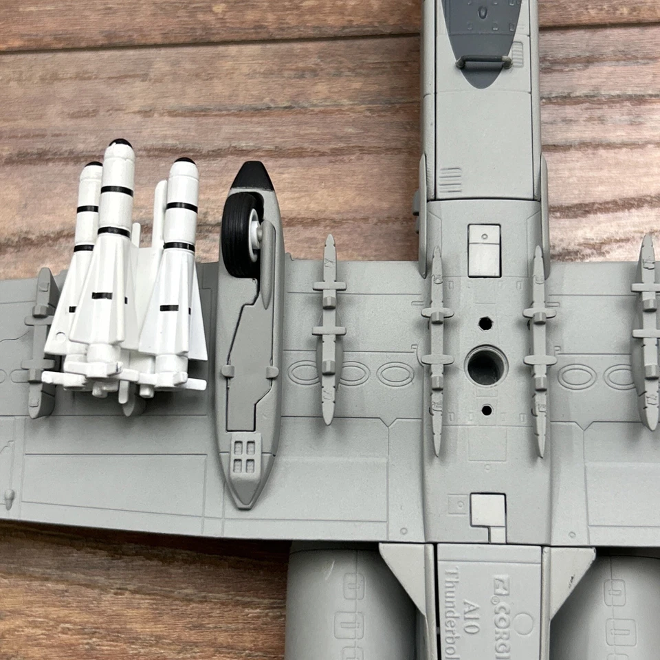 Corgi Fairchild Republic A-10 Thunderbolt Model Airplane , SP AF 10956, w/ Stand - Image 4 of 4