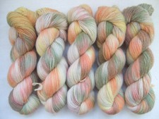 Hand dyed 100 Wool yarn, 400 g 4 skeins x 100g 