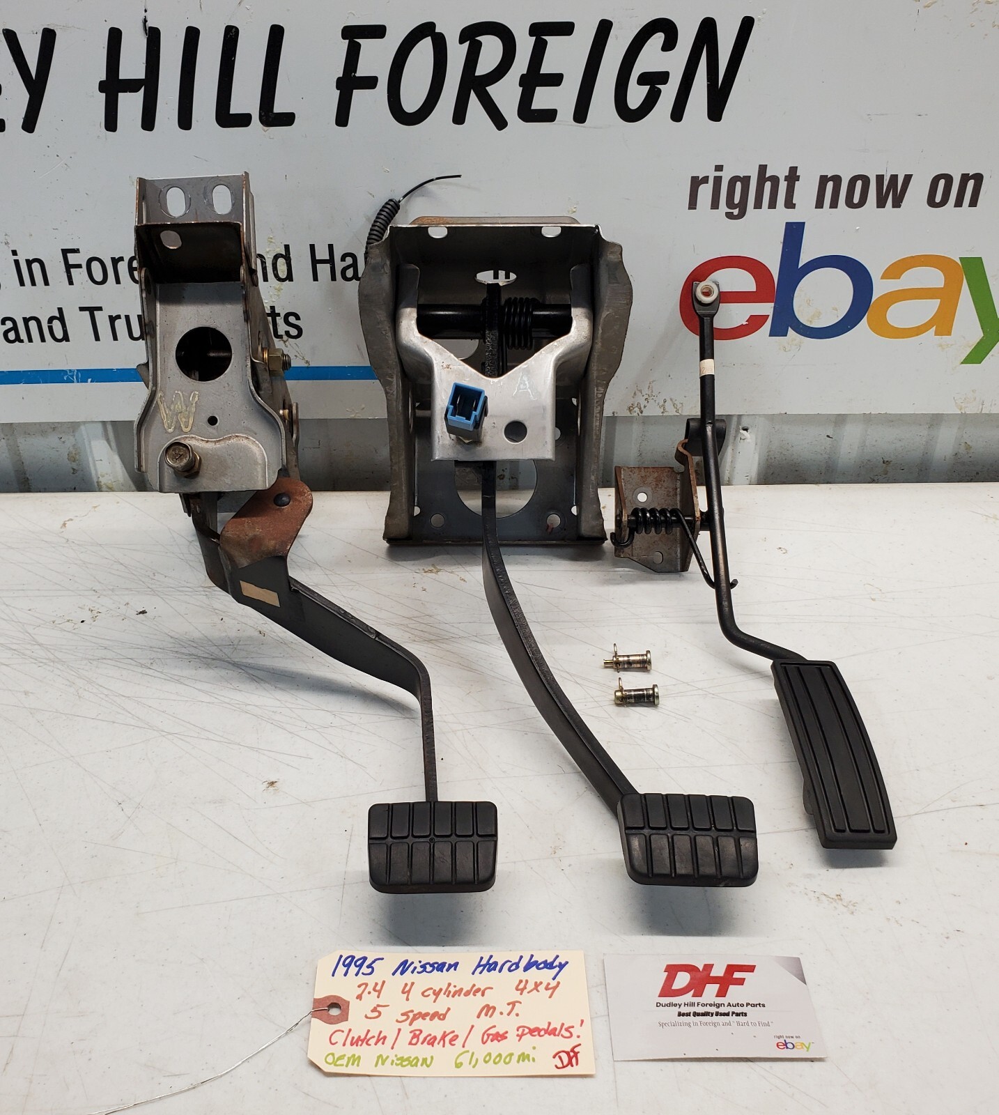 8697 Nissan D21 Hardbody Clutch Pedal Brake assembly Pickup Pathfinder