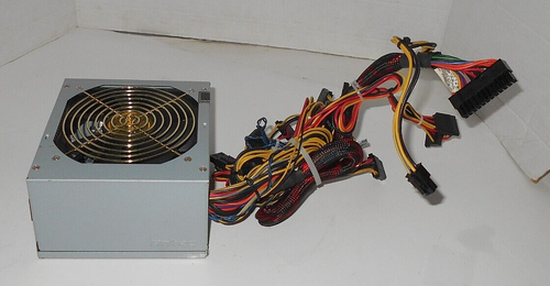 Antec TruePower Trio TP3-550 550W Power Supply 24-PIN ATX *TESTED -WORKING - Afbeelding 4 van 9