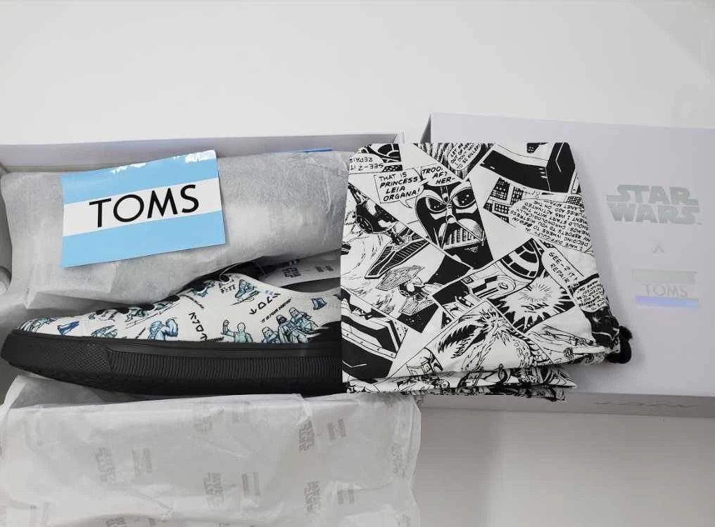 NEW WOMEN S 7.5 TOMS TRVL LITE LOW WHITE STAR WARS CHARACTERS