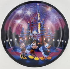 Walt Disney World 25 Magical Years Collector Plate 1971-1996 Made In USA ART