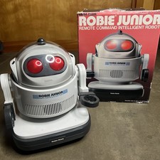 Vintage 1986 Robie Junior Robot Radio Shack