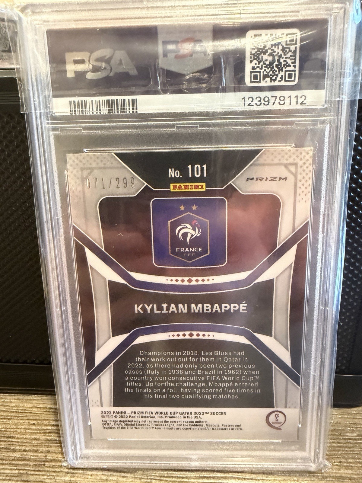 2022 Panini Prizm World Cup Qatar - Kylian Mbappe #101 Blue Prizm /299 view 2