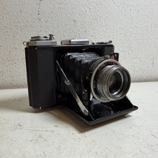 Vintage Zeiss Ikon Ikonta 521/16 Black Novar 1:4.5 f 7.5mm Folding Film Camera