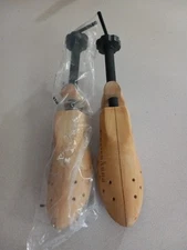 KevenAnna Pair of Professional 2-way Wooden Shoe Stretcher HIGH QUALITY