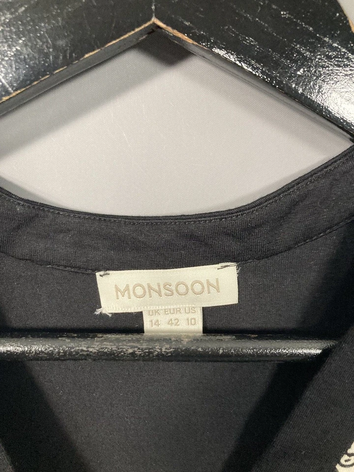 MONSOON Top - Size UK14 - Paisley - Great Condition - Women’s - Image 2 of 4