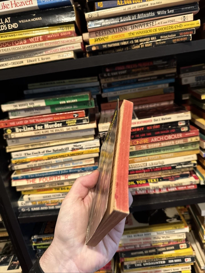 THE LITTLE SISTER by Raymond Chandler (1957) Pocket Books paperback GGA — 第 3/4 张图片