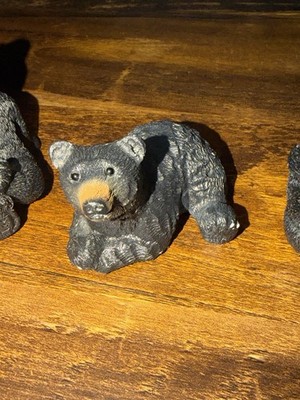 Miniature Carved Bear Figurine Edmund Wolf Jr. Soapstone Impressions Canada