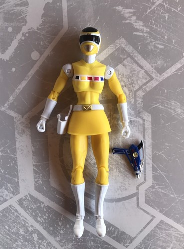 Power Rangers In Space 6.5" Yellow Ranger Legacy Collection Figure - 第 1/1 張圖片