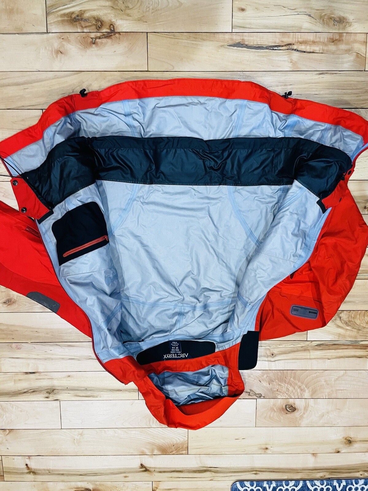 ARC'TERYX Giacca rossa ARCTERYX donna S Gortex Pro Recco Sidewinder