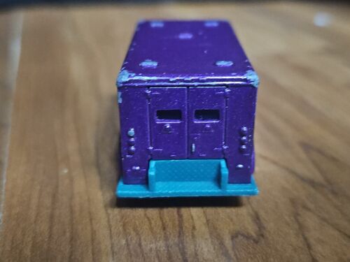 Vintage Matchbox 1999 Purple Mr. Krabs International Armored Car. - Picture 2 of 5