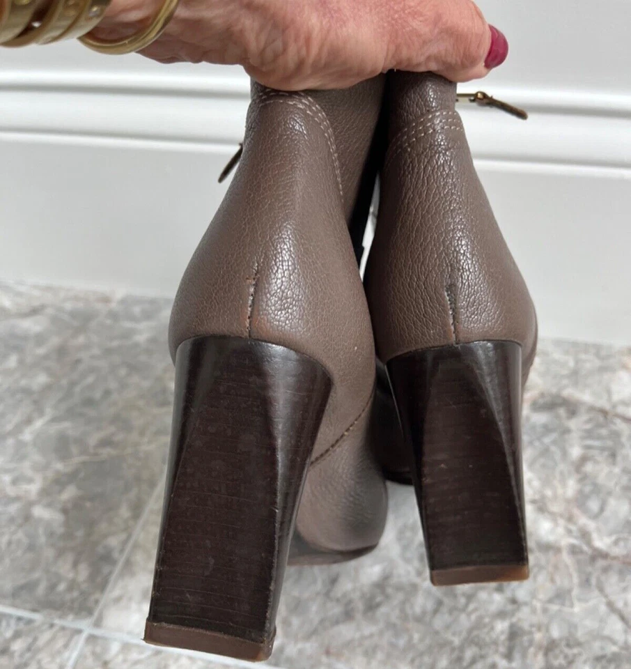 Lanvin taupe wedge Heel Booties sz 38.5 US 8 - Image 2 of 4