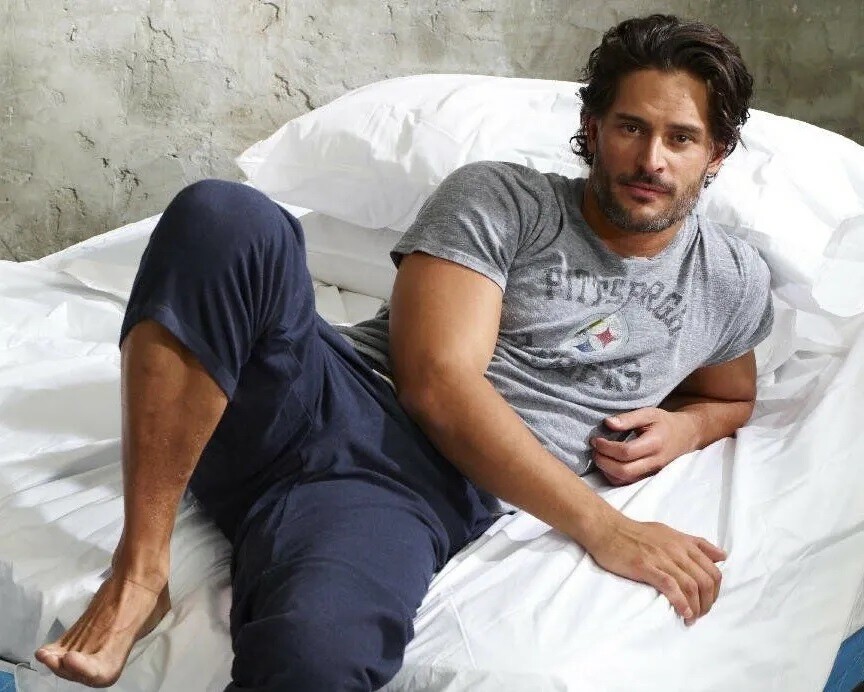 Joe Manganiello Lying On Bed 8x10 PHOTO PRINT | eBay