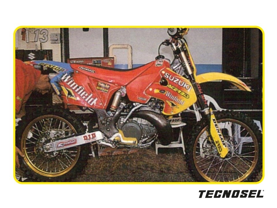 Kit graphisme Suzuki RM 125 250 1999 2000 pour habillage et rénovation moto cross