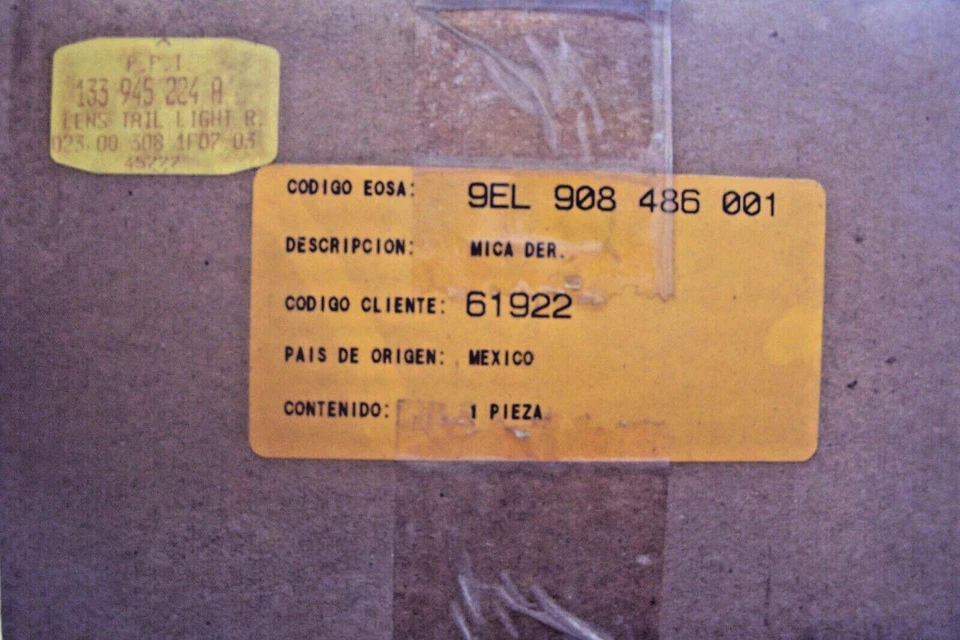 LENTE LUZ TRASERA HELLA LADO DERECHO VOLKSWAGEN BUG THING SUPER 1973-79 133945224A Foto 2 de 3