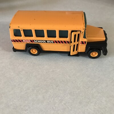 Buddy L-Scool Bus Toy 1/42 scale 1980 Steel Play Toy Rolling Wheels