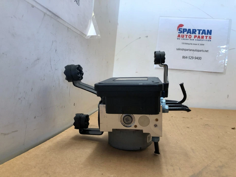 2018 BMW 430I ABS Anti Lock Brake Actuator Pump OEM (187125335) - Image 3 of 4