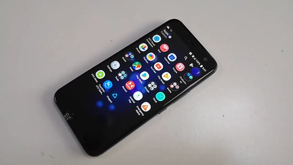 HTC U11 Life Mobile Phone Original Unlocked 5.2 Inch 4G LTE 3GB RAM 32GB ROM - Immagine 2 di 4