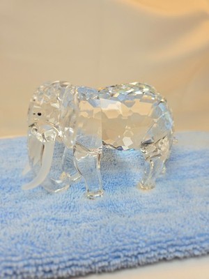 swarovski crystal elephant