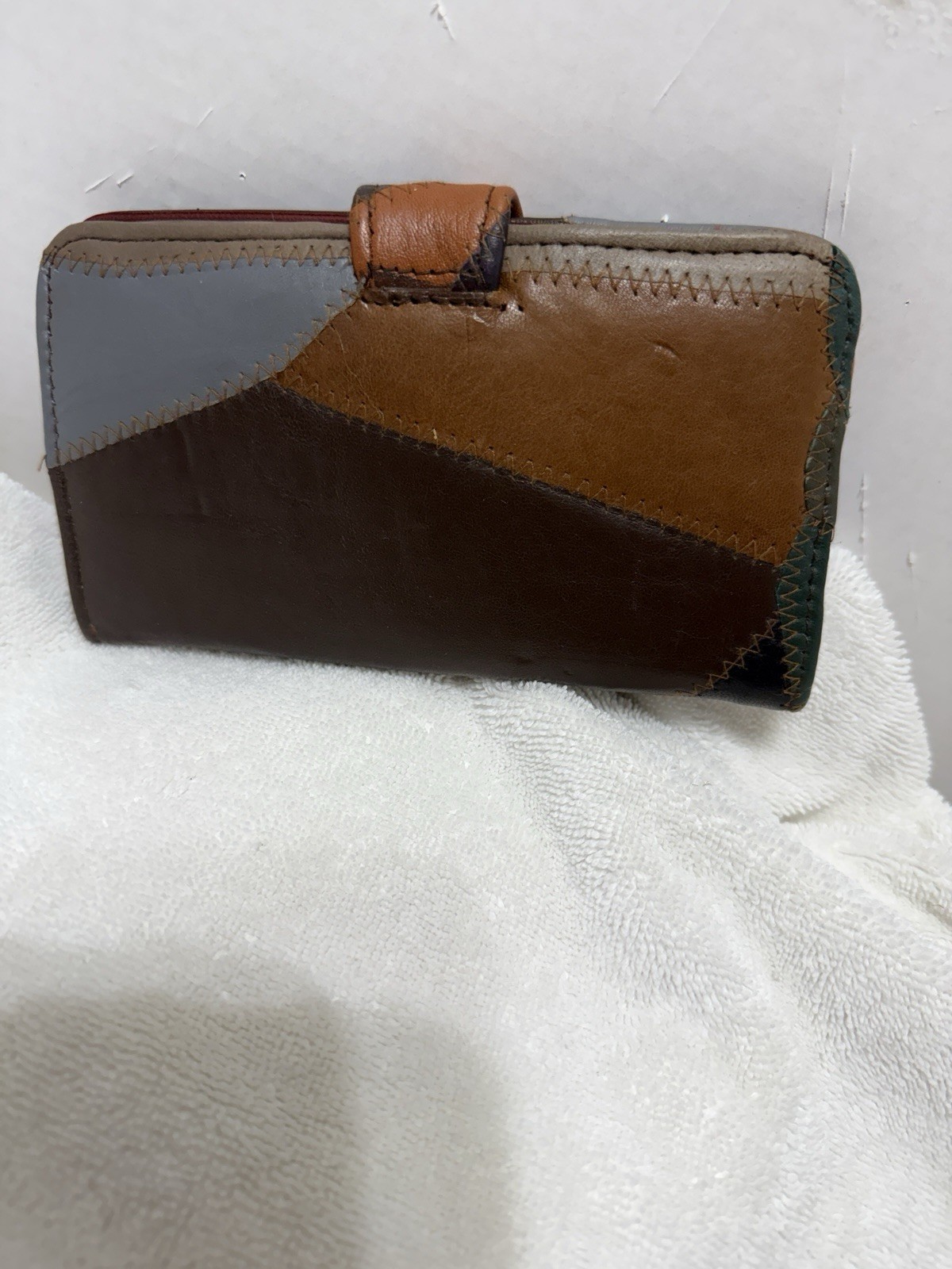 Boho Vintage patchwork leather wallet, featuring … - image 2