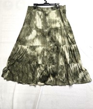 CATO WOMANS PLUS SIZE GREEN TIE DYE CRINKLE PULL ON MIDI SKIRT IN XXL