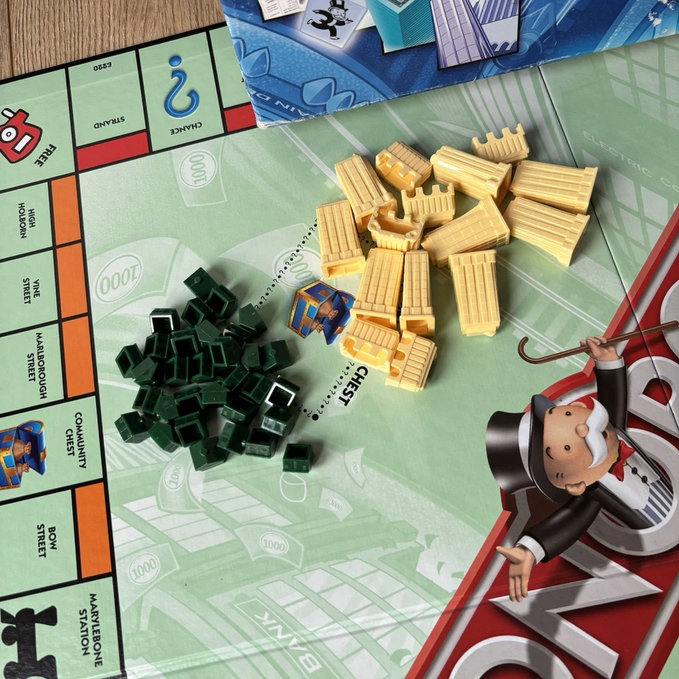 Monopoly The Mega Edition Board Game - Hasbro/2015 - 100% Complete - Image 4 of 4