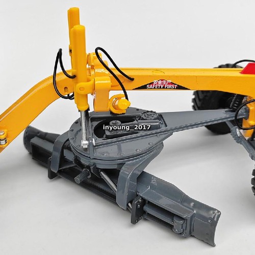 1/35 Grader Truck Model Toy Metal Diecast Construction Equipment for Kids Adults - Picture 15 of 18