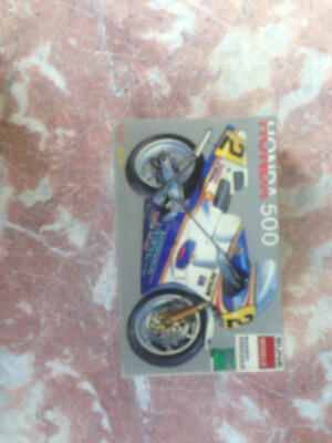 BUNS MODELS PROTAR HONDA 500 NSR METAL SCALA 1/24 73 PIECES BUNS MODELS PROTAR HONDA 500 NSR METAL SCALA 1/24 73 PIECES