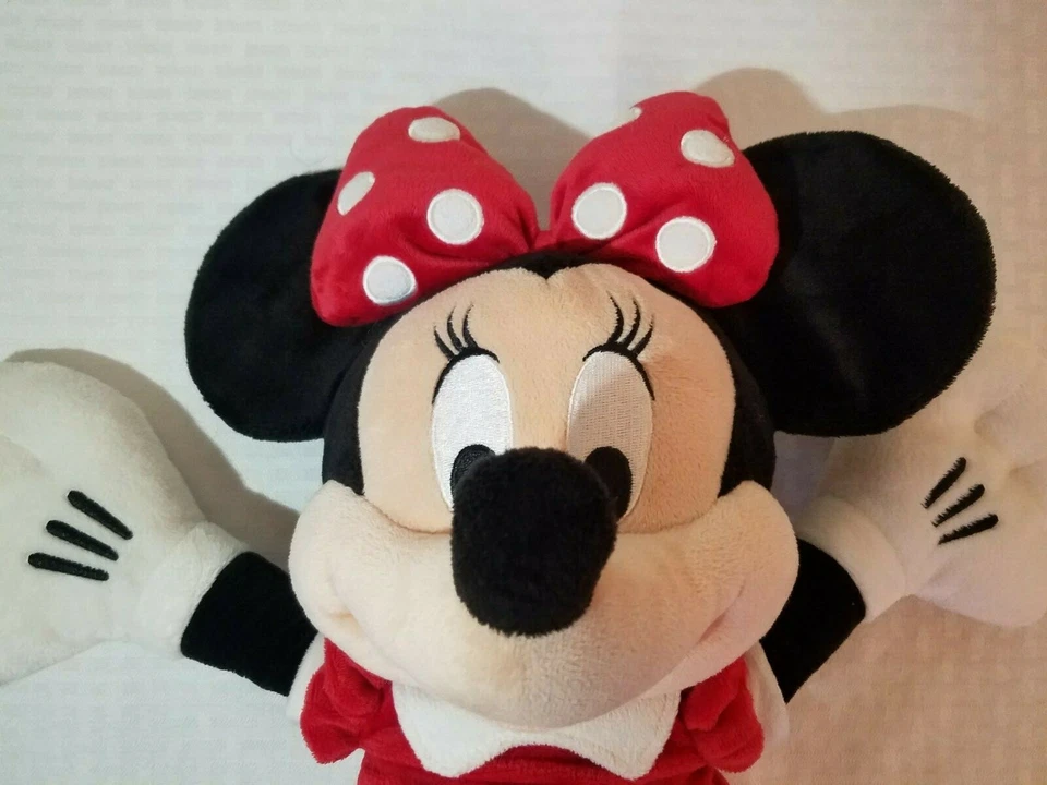 MINNIE MOUSE Large 20" Plush Toy doll polka dot Disney Store  - Image 3 of 4