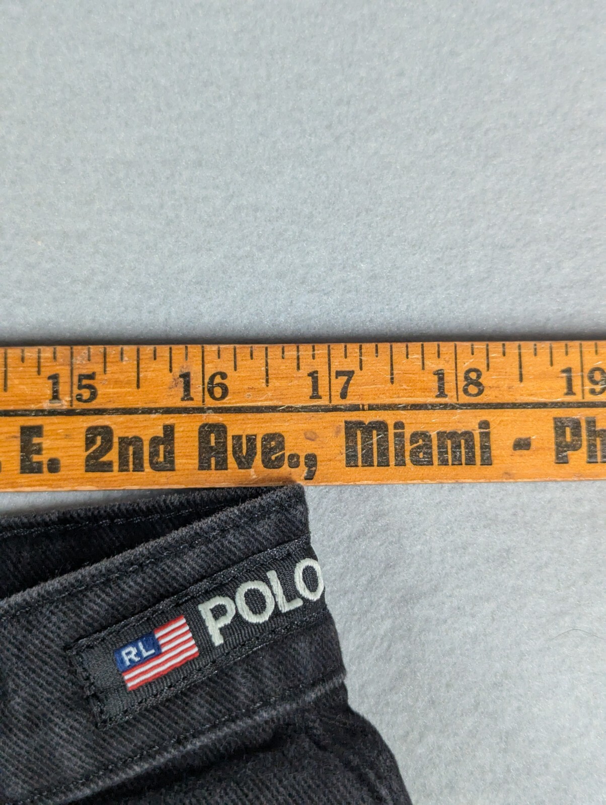 Picture 3 of 12
