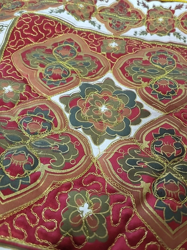 Par de fundas de almohada boho de satén y brocado de Asia oriental 16 X 16 Foto 3 de 4