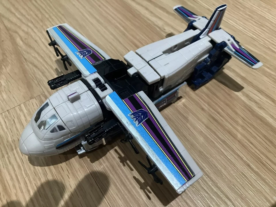 TRANSFORMERS CHUG UNIVERSE TANKOR/OCTANE W/TOYHAX UPGRADE REPROLABELS COMPLETE! - Image 2 of 2